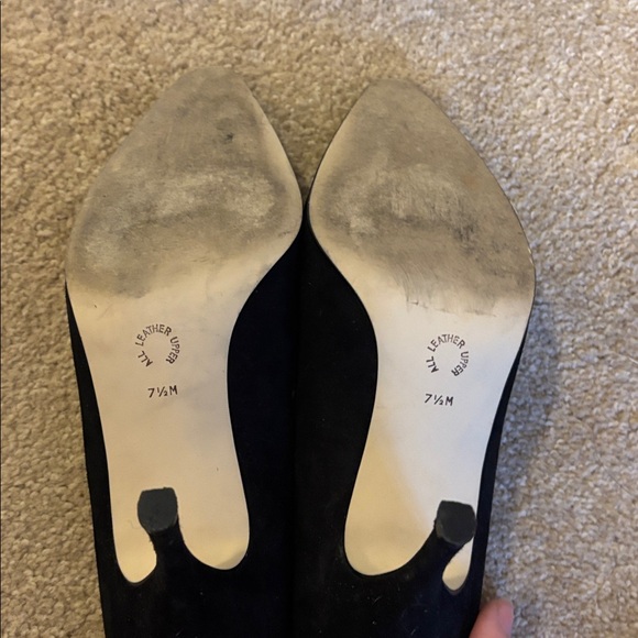 Vintage Nine West Black Suede Heels - Picture 4 of 4